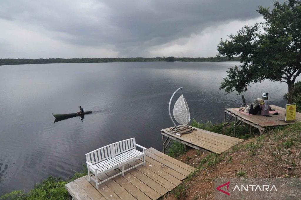 Danau Dendam Tak Sudah